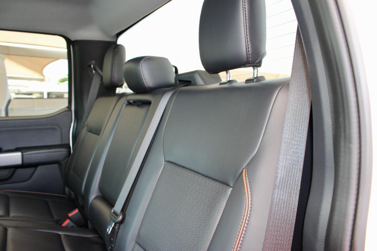 Ford F-350 SD Lariat Crew Cab LWB DRW 4WD 2025