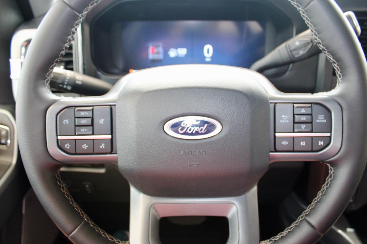 Ford F-350 SD Lariat Crew Cab LWB DRW 4WD 2025