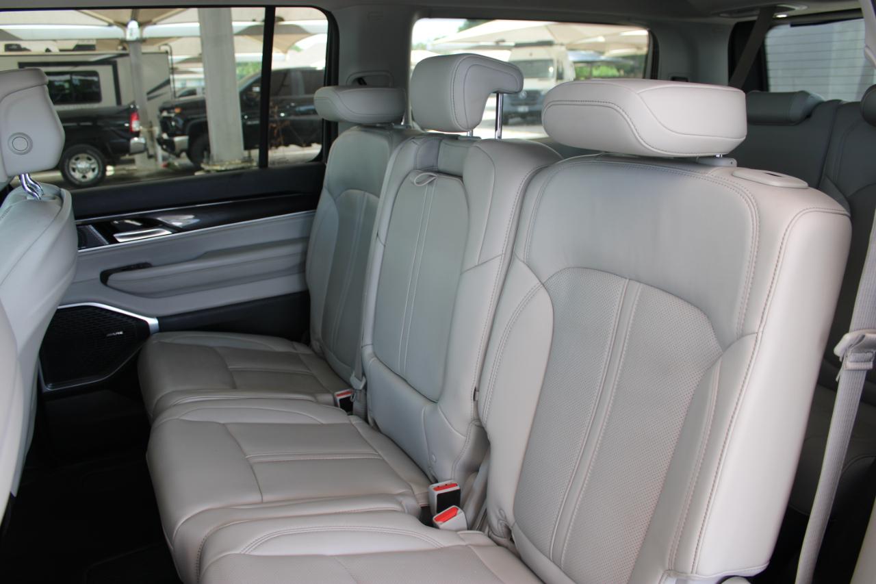 Jeep Wagoneer Series I 4WD 2022