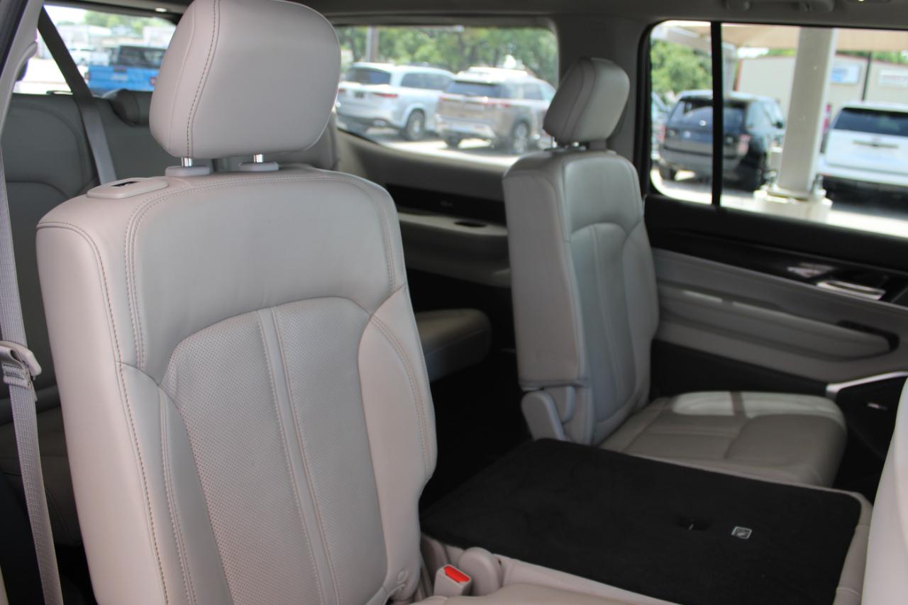 Jeep Wagoneer Series I 4WD 2022