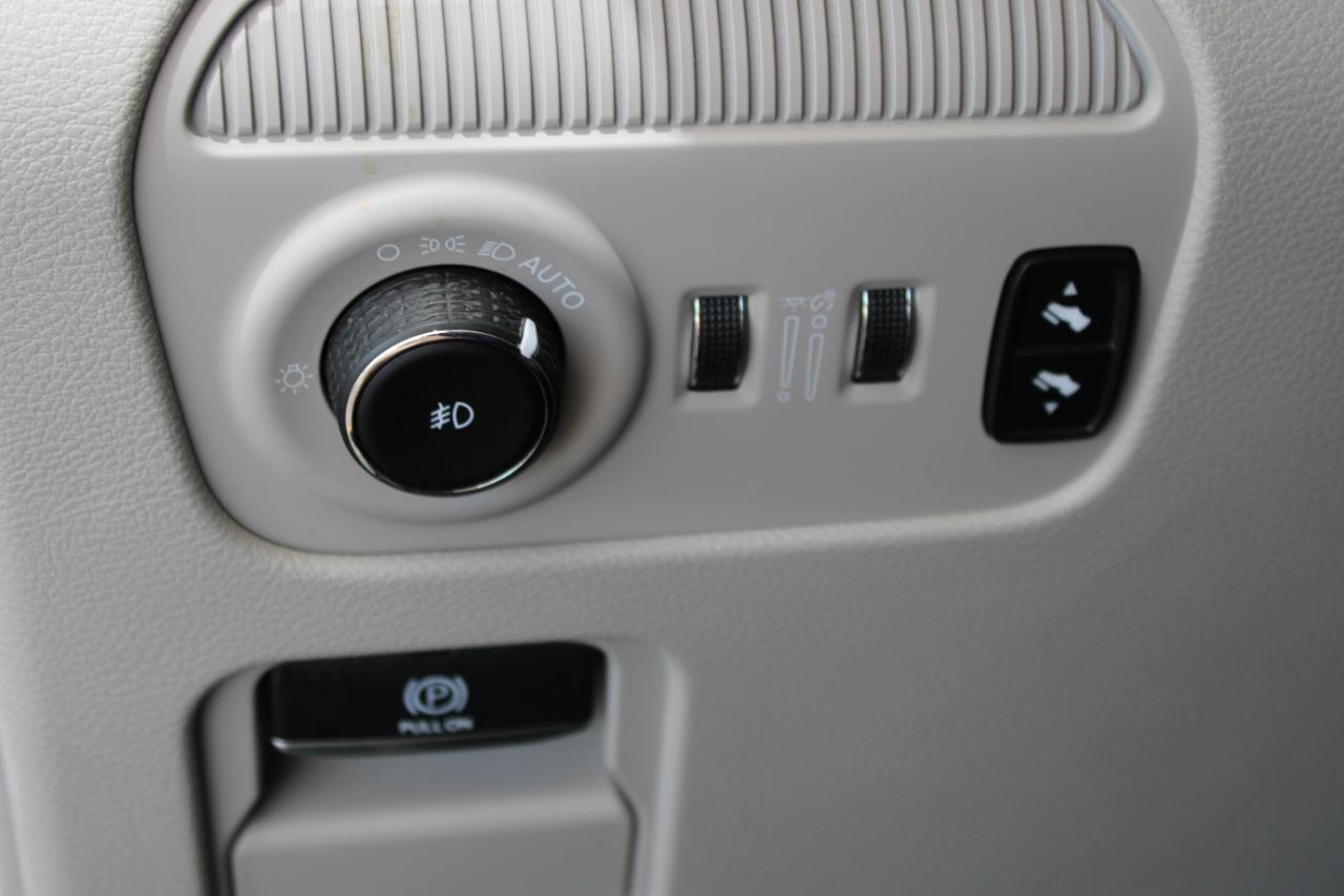Jeep Wagoneer Series I 4WD 2022