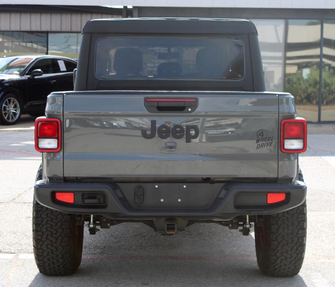 Jeep Gladiator Willys 4x4 2021