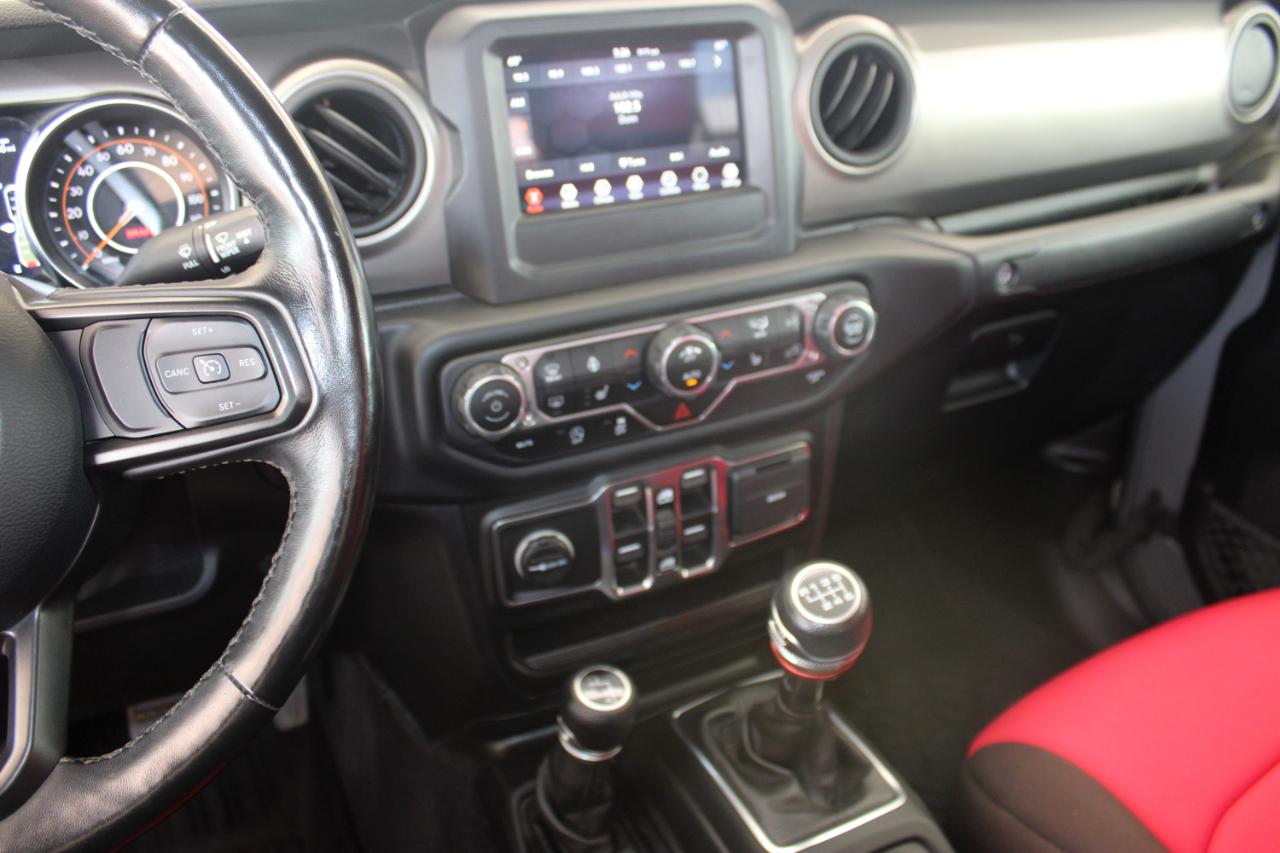 Jeep Gladiator Willys 4x4 2021