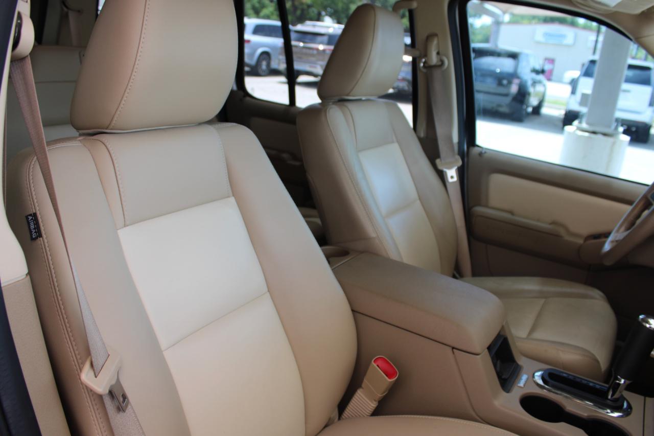 Ford Explorer Eddie Bauer 4.0L 2WD 2010