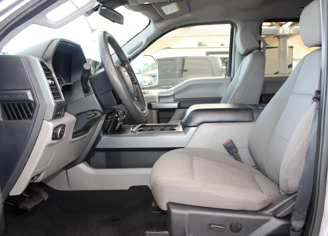 Ford F-350 SD XLT Crew Cab LWB DRW 4WD 2022