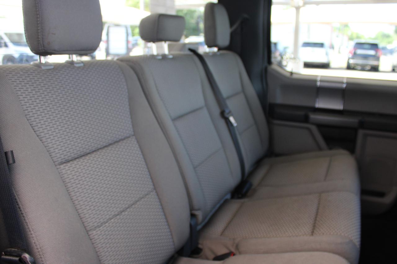 Ford F-350 SD XLT Crew Cab LWB DRW 4WD 2022