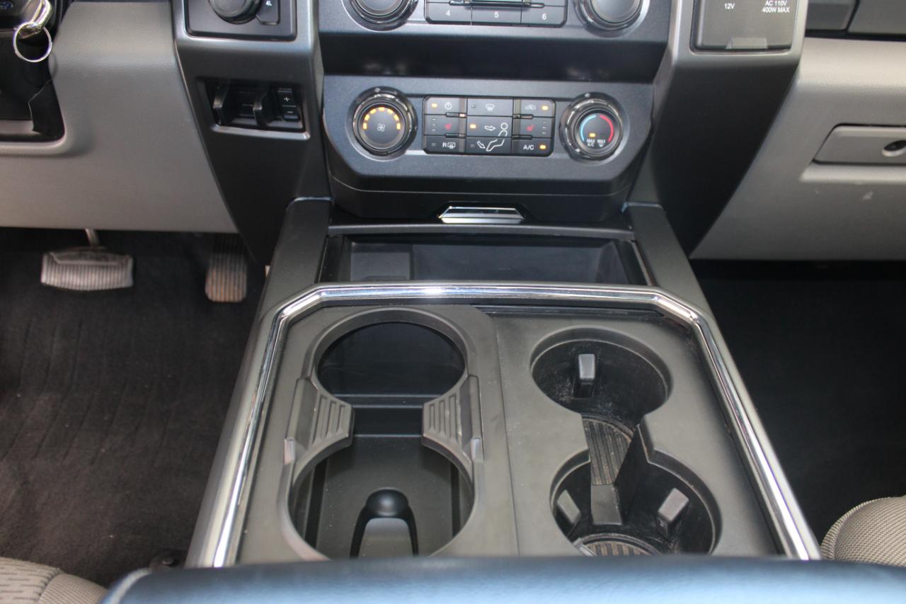 Ford F-350 SD XLT Crew Cab LWB DRW 4WD 2022