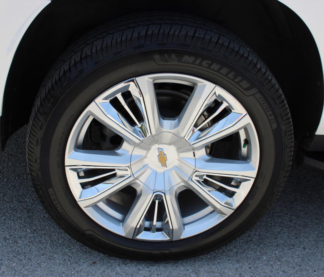 Chevrolet Suburban High Country 4WD 2022