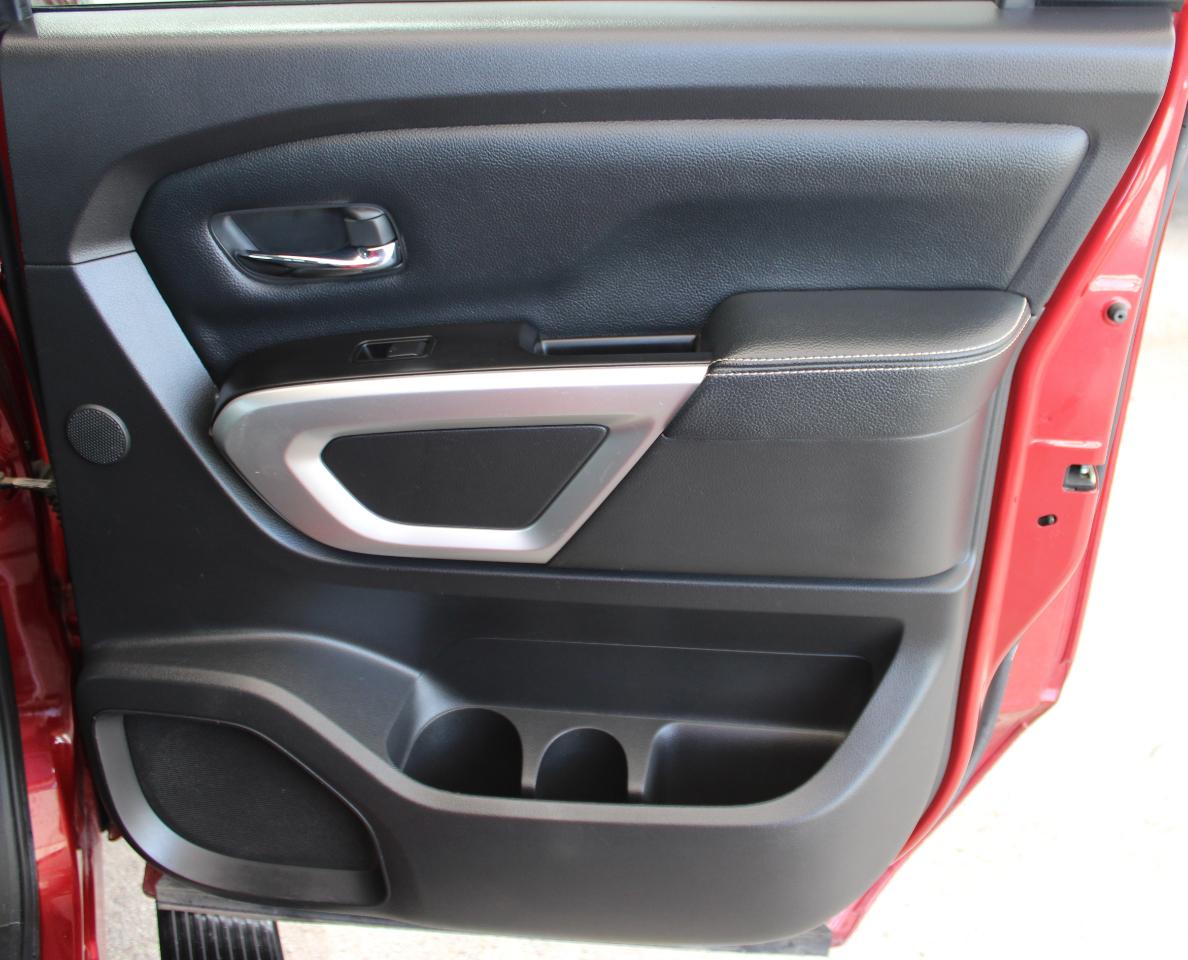 Nissan Titan XD PRO-4X Crew Cab 4WD Diesel 2019