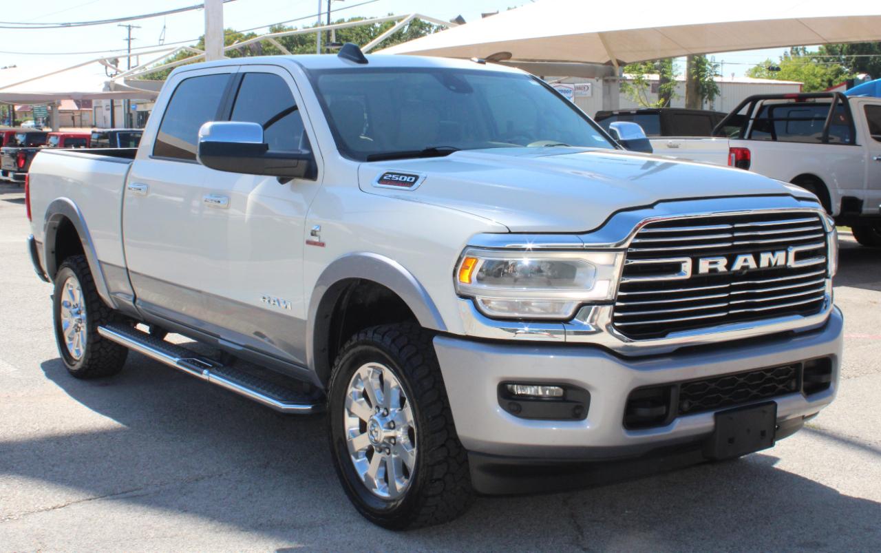 RAM 2500 Laramie Crew Cab SWB 4WD 2020