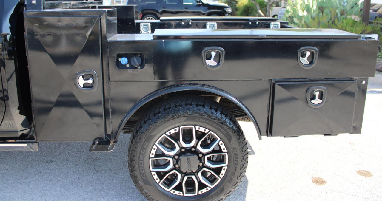 GMC Sierra 2500HD Denali Crew Cab 4WD SB 2025