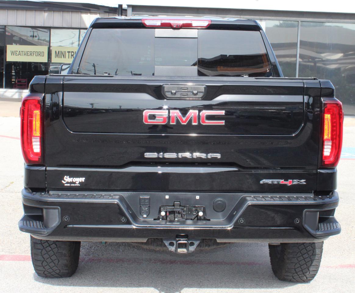 GMC Sierra 1500 AT4X Crew Cab 4WD 2024