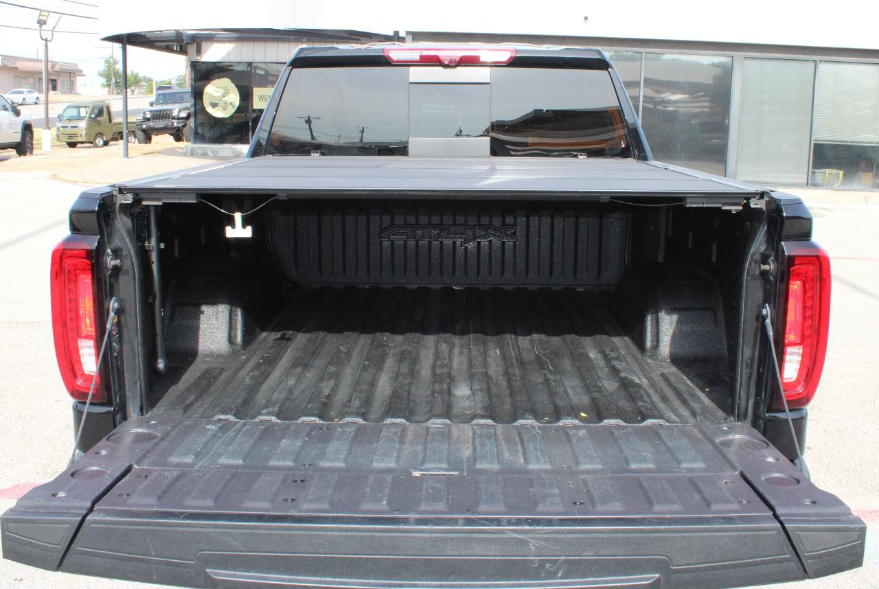GMC Sierra 1500 AT4X Crew Cab 4WD 2024