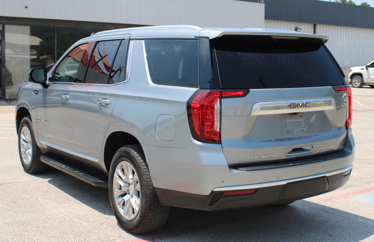 GMC Yukon Denali 4WD 2024