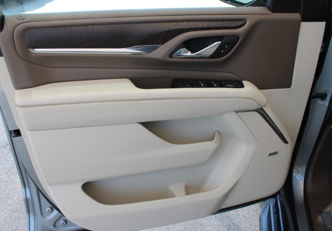 GMC Yukon Denali 4WD 2024