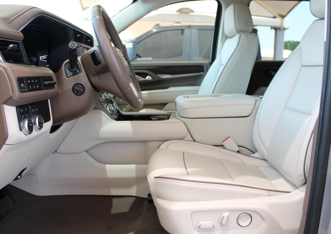 GMC Yukon Denali 4WD 2024