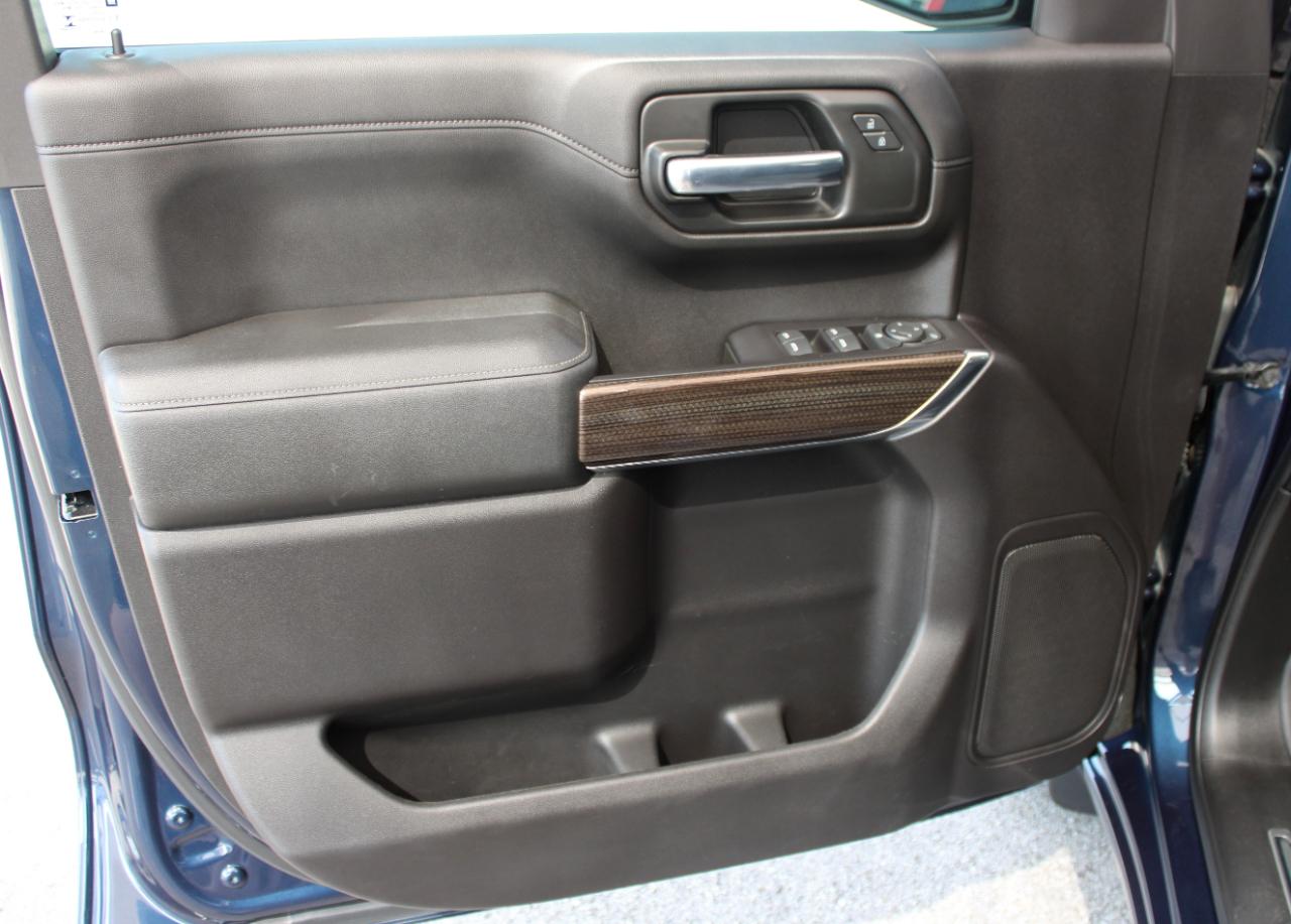 Chevrolet Silverado 1500 LT Crew Cab 4WD SWB 2020