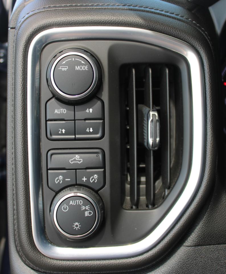 Chevrolet Silverado 1500 LT Crew Cab 4WD SWB 2020