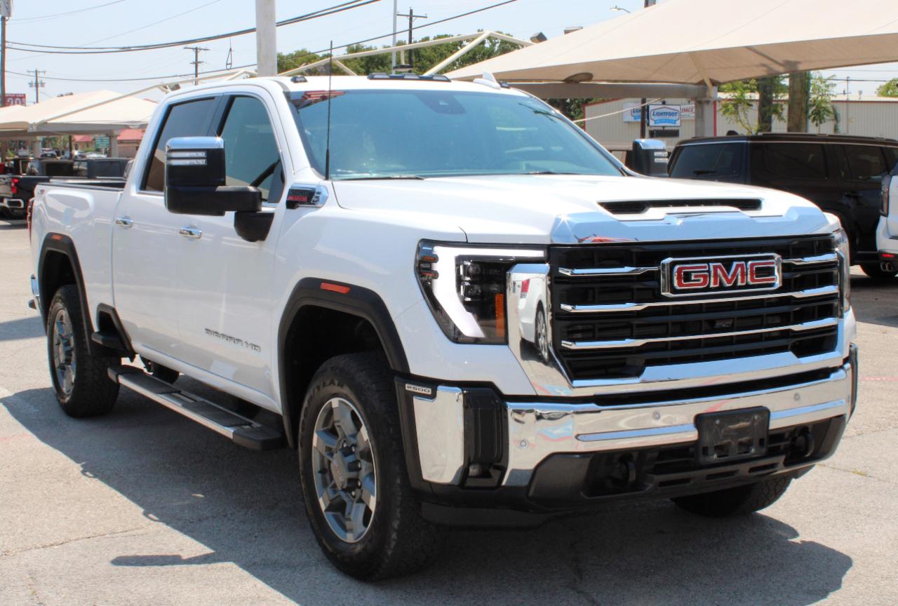 GMC Sierra 2500HD SLT Crew Cab 4WD 2026