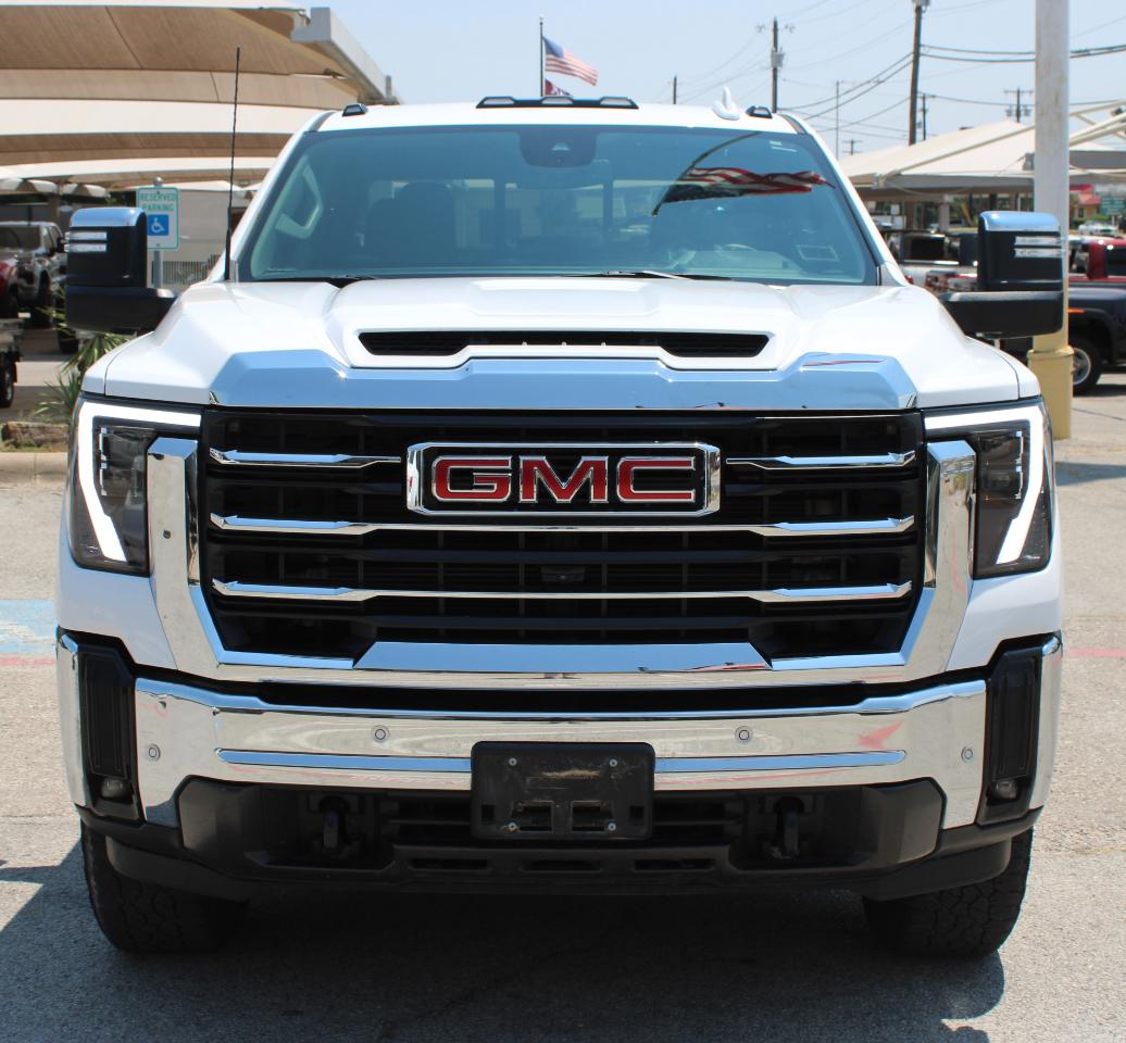 GMC Sierra 2500HD SLT Crew Cab 4WD 2026
