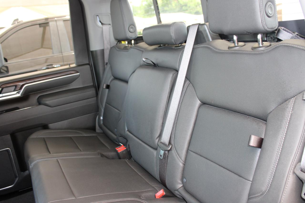 GMC Sierra 2500HD SLT Crew Cab 4WD 2026