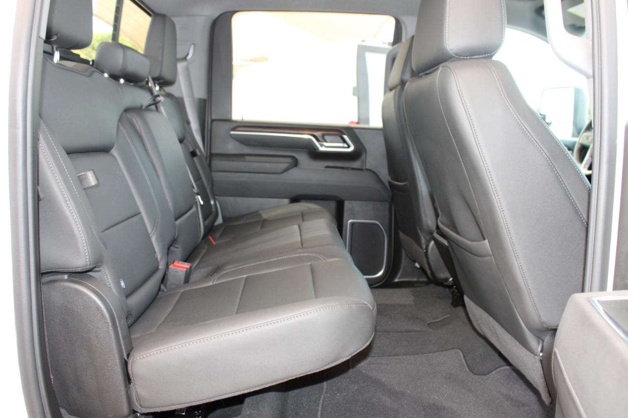 GMC Sierra 2500HD SLT Crew Cab 4WD 2026