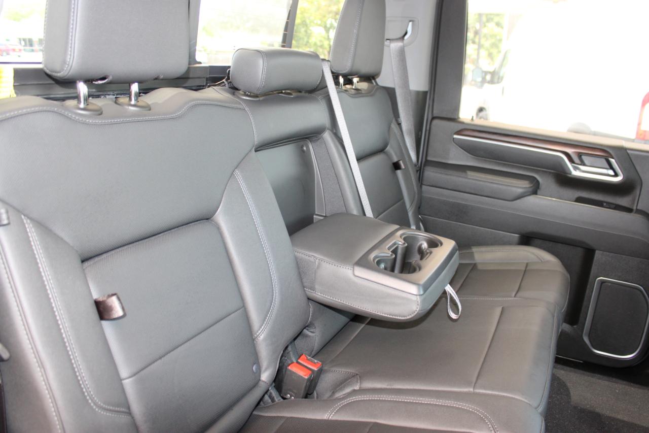 GMC Sierra 2500HD SLT Crew Cab 4WD 2026