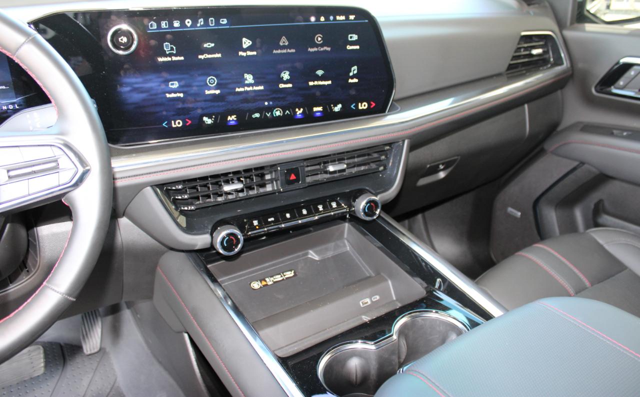 Chevrolet Tahoe RST 4WD 2025