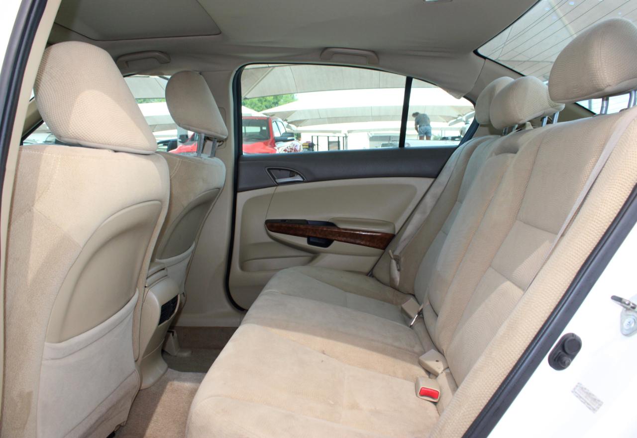 Honda Accord EX Sedan AT 2010
