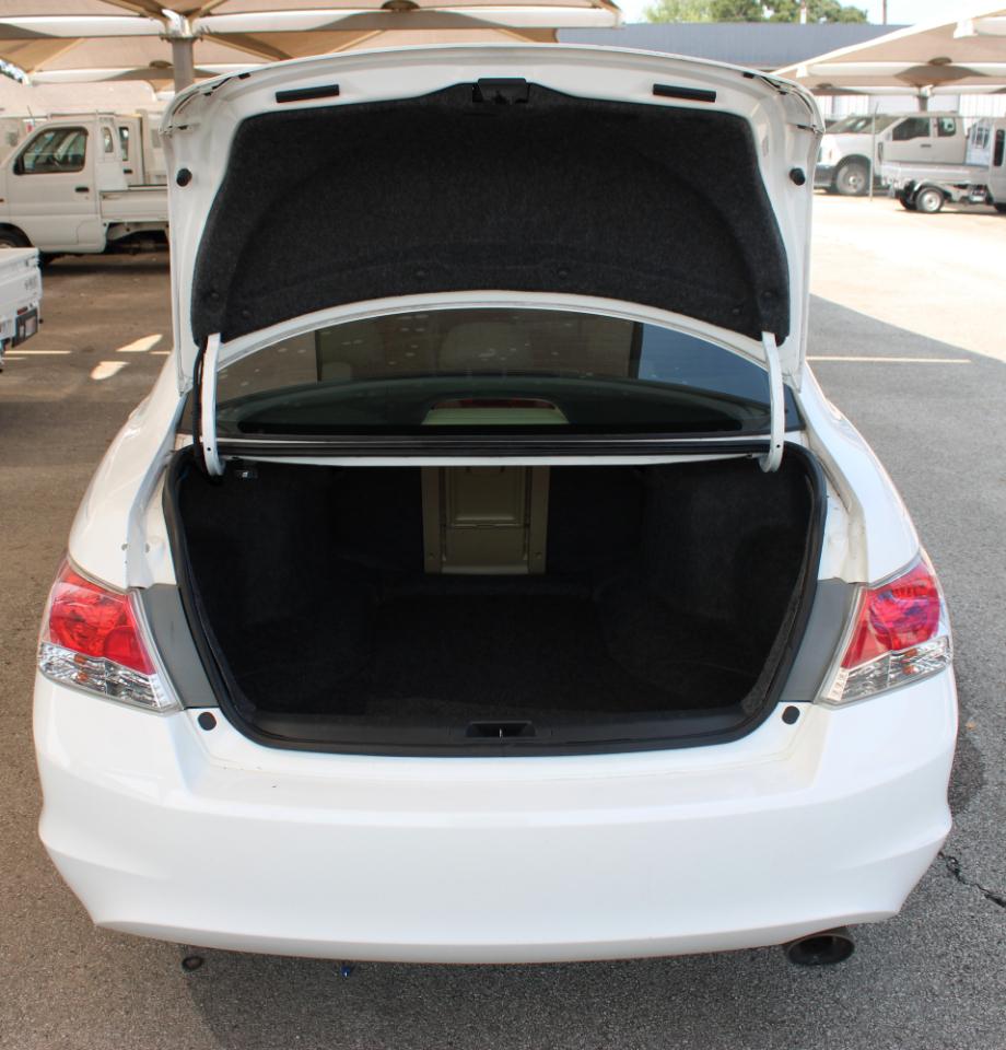 Honda Accord EX Sedan AT 2010