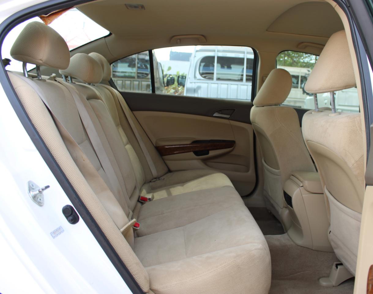 Honda Accord EX Sedan AT 2010