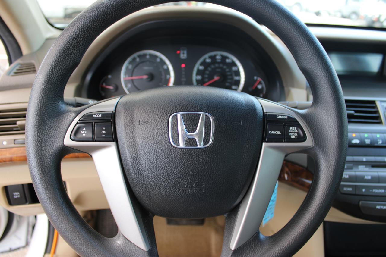 Honda Accord EX Sedan AT 2010