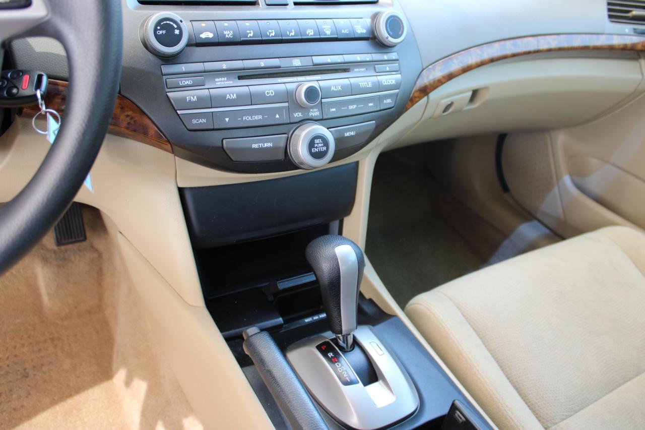 Honda Accord EX Sedan AT 2010