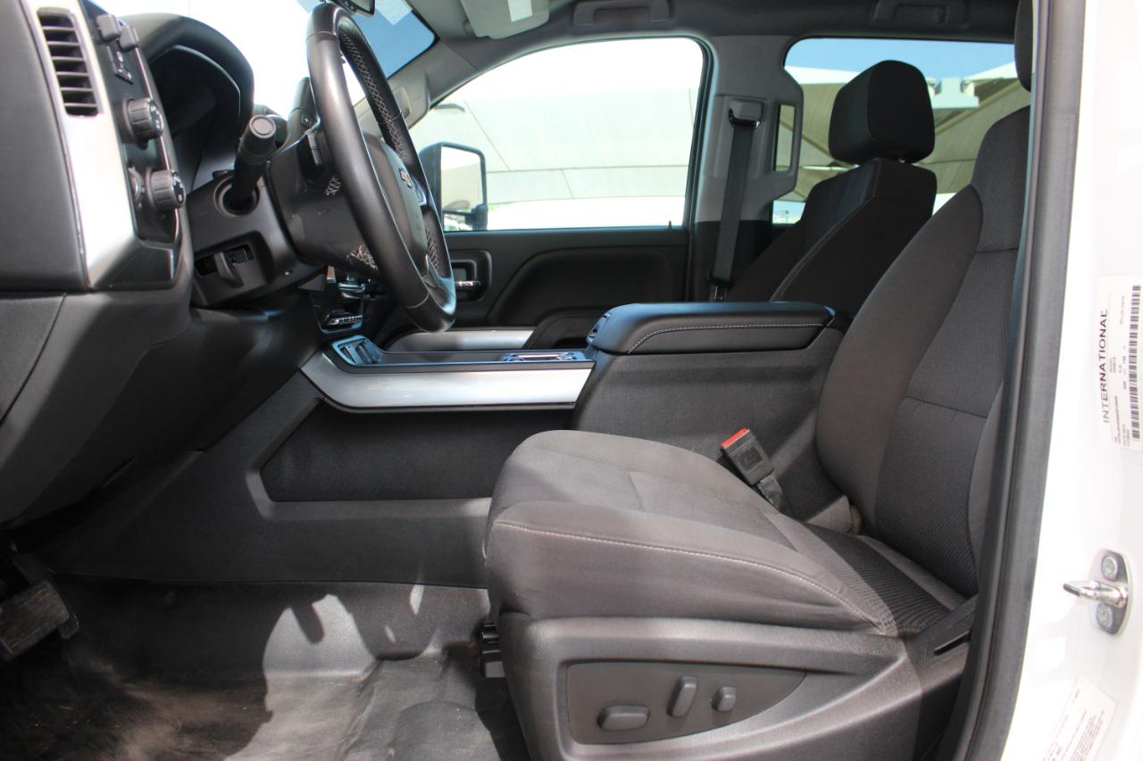 Chevrolet Silverado 5500 HD  2022