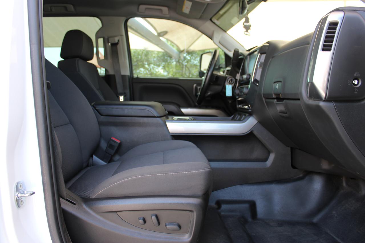 Chevrolet Silverado 5500 HD  2022
