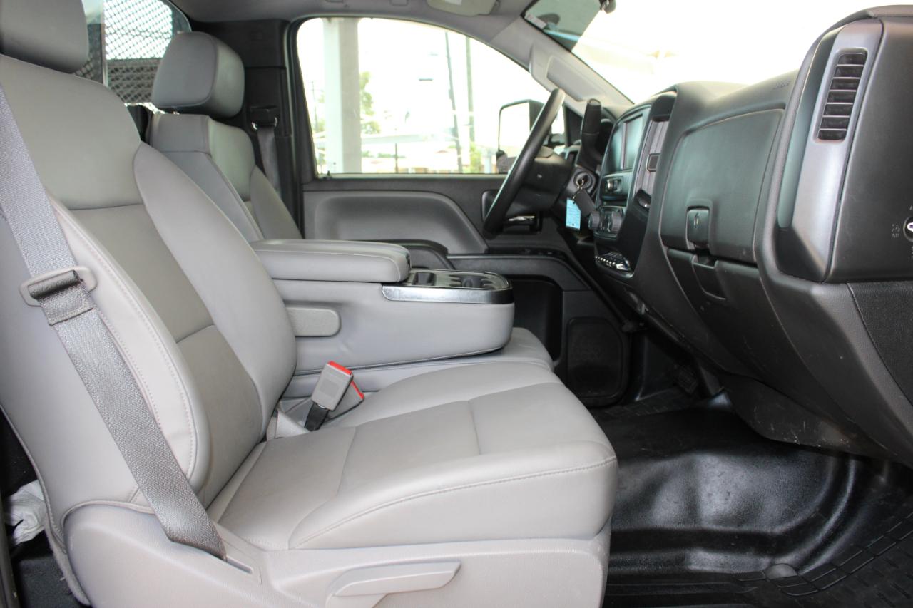 Chevrolet Silverado Medium Duty  2022