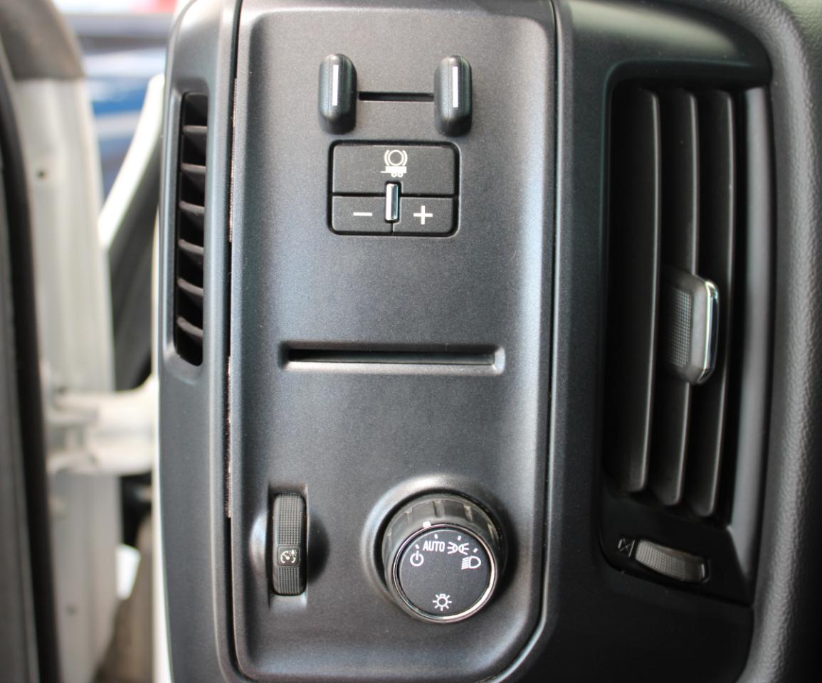 Chevrolet Silverado Medium Duty  2022