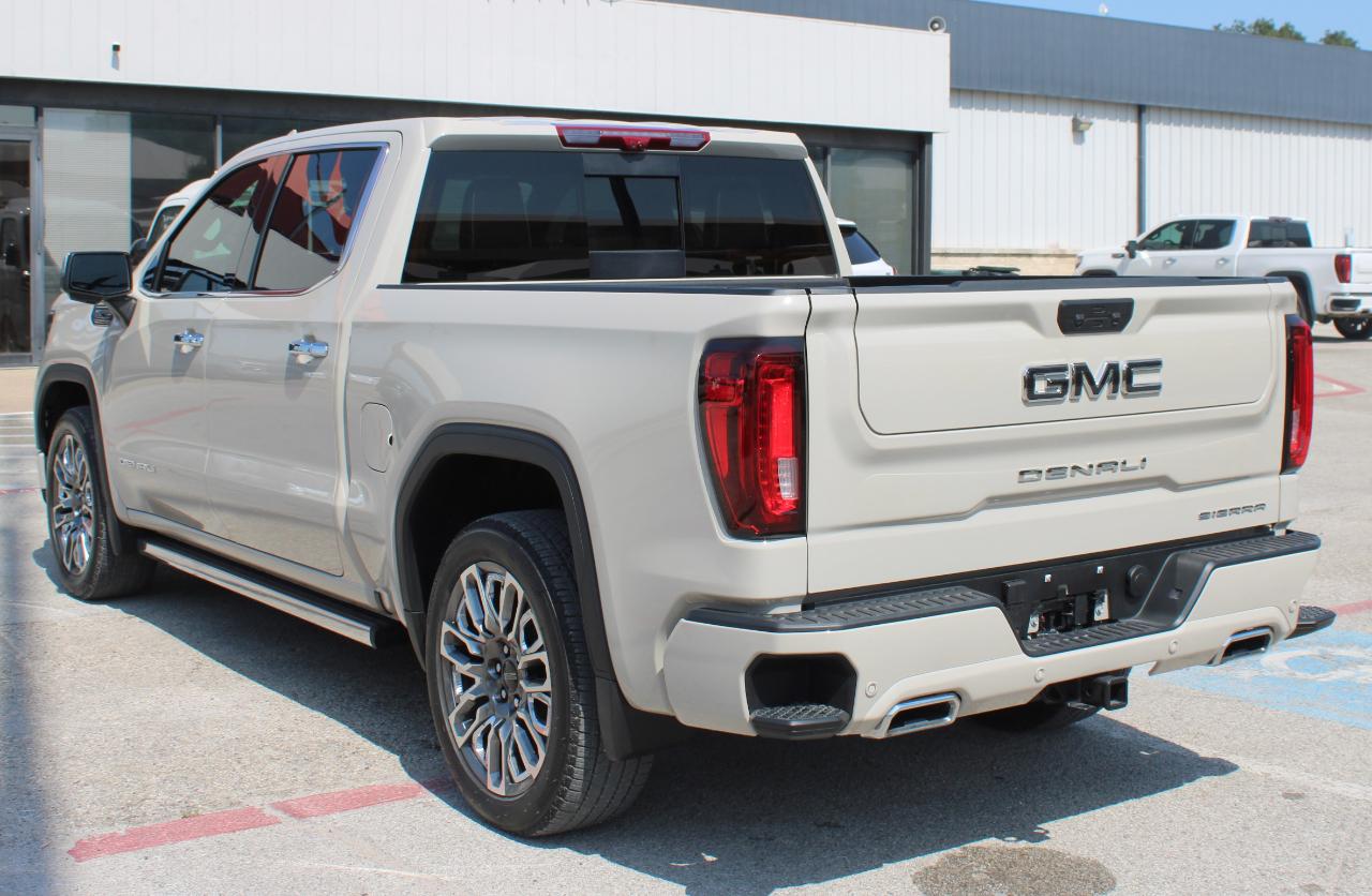 GMC Sierra 1500 Denali Ultimate Crew Cab 4WD 2026