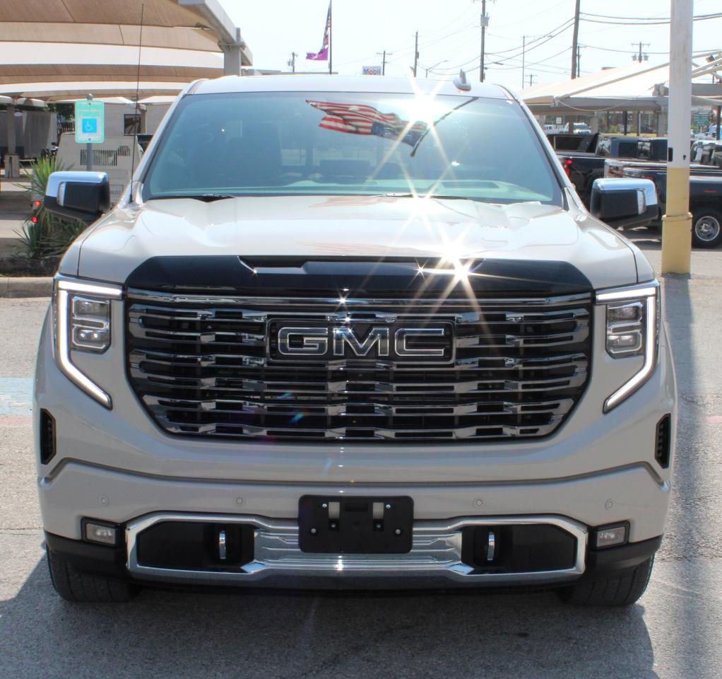 GMC Sierra 1500 Denali Ultimate Crew Cab 4WD 2026