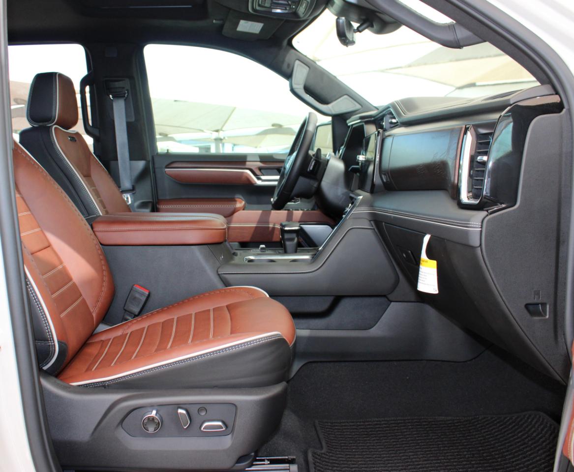 GMC Sierra 1500 Denali Ultimate Crew Cab 4WD 2026