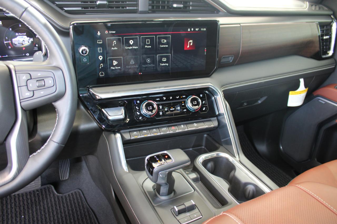 GMC Sierra 1500 Denali Ultimate Crew Cab 4WD 2026