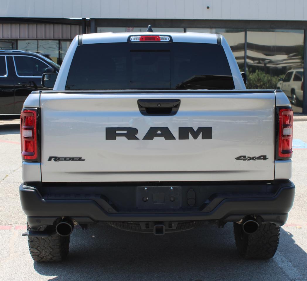 RAM 1500 Rebel Crew Cab SB 4WD 2025