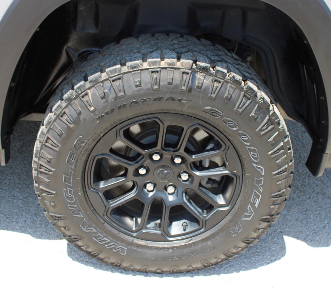 RAM 1500 Rebel Crew Cab SB 4WD 2025