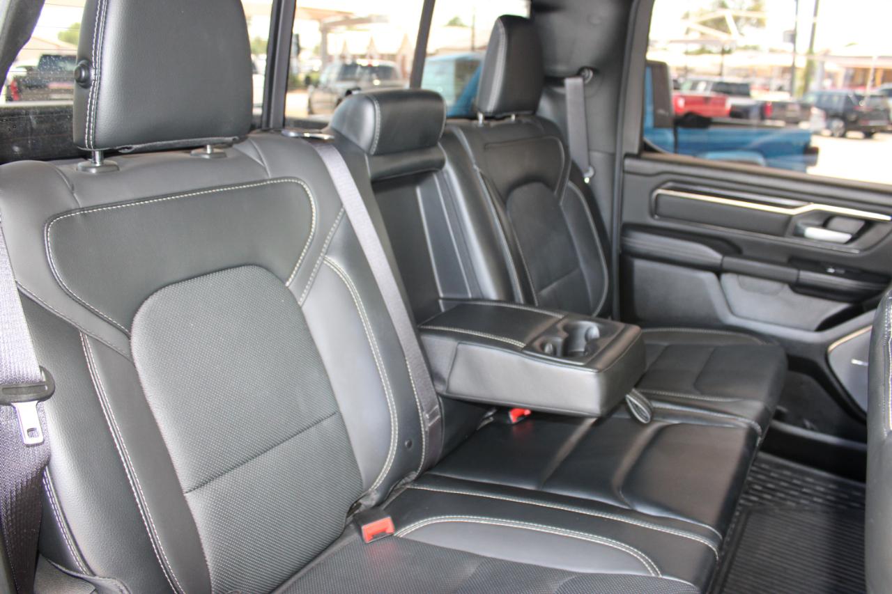 RAM 1500 Rebel Crew Cab SB 4WD 2025