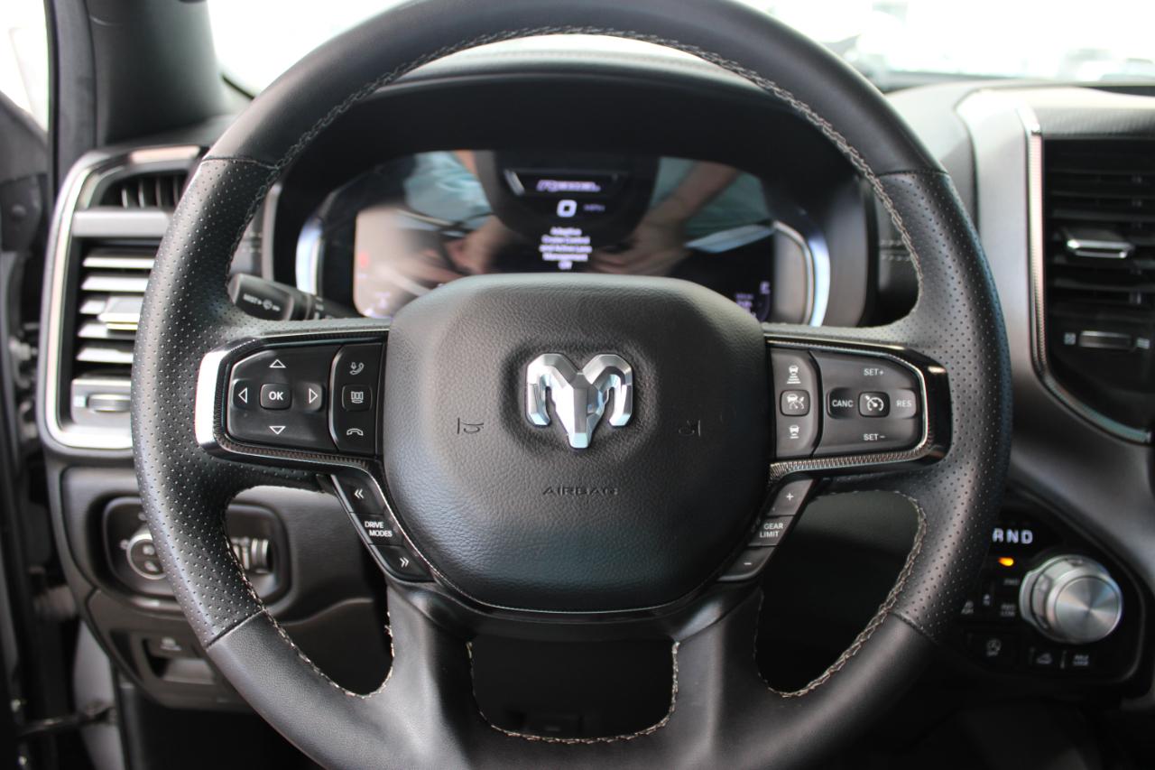 RAM 1500 Rebel Crew Cab SB 4WD 2025