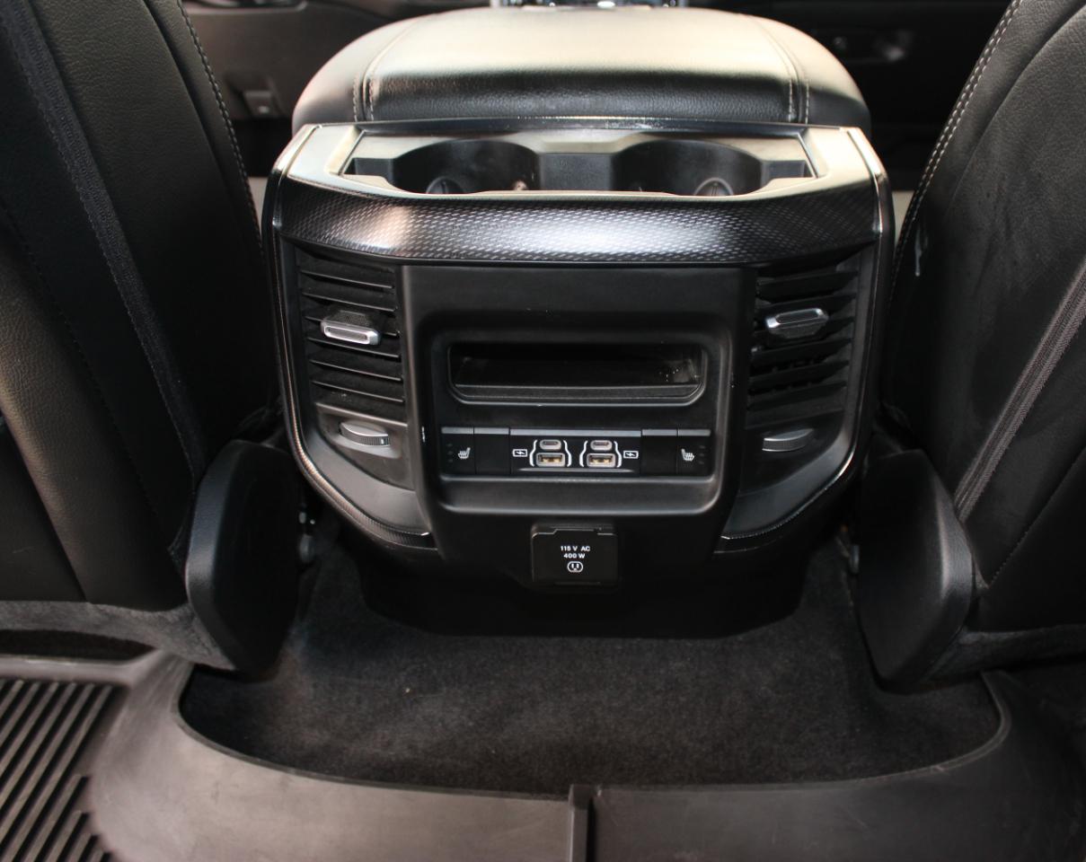 RAM 1500 Rebel Crew Cab SB 4WD 2025