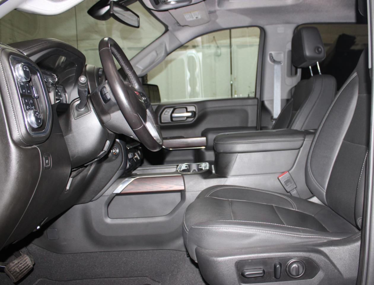GMC Sierra 1500 SLT Crew Cab Short Box 4WD 2021