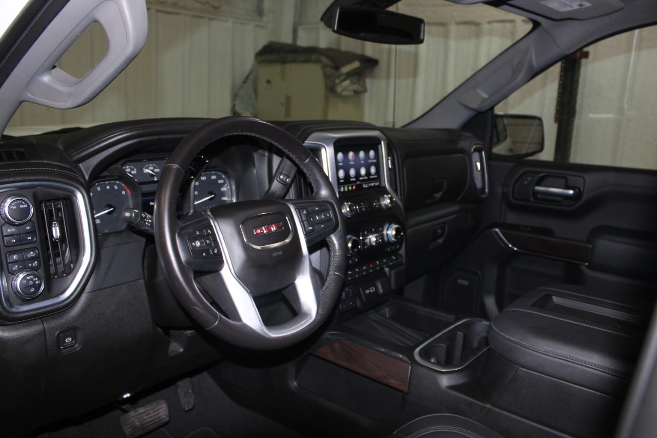 GMC Sierra 1500 SLT Crew Cab Short Box 4WD 2021