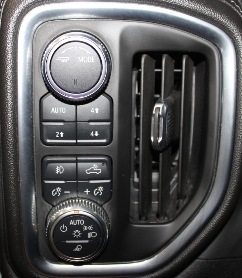 GMC Sierra 1500 SLT Crew Cab Short Box 4WD 2021
