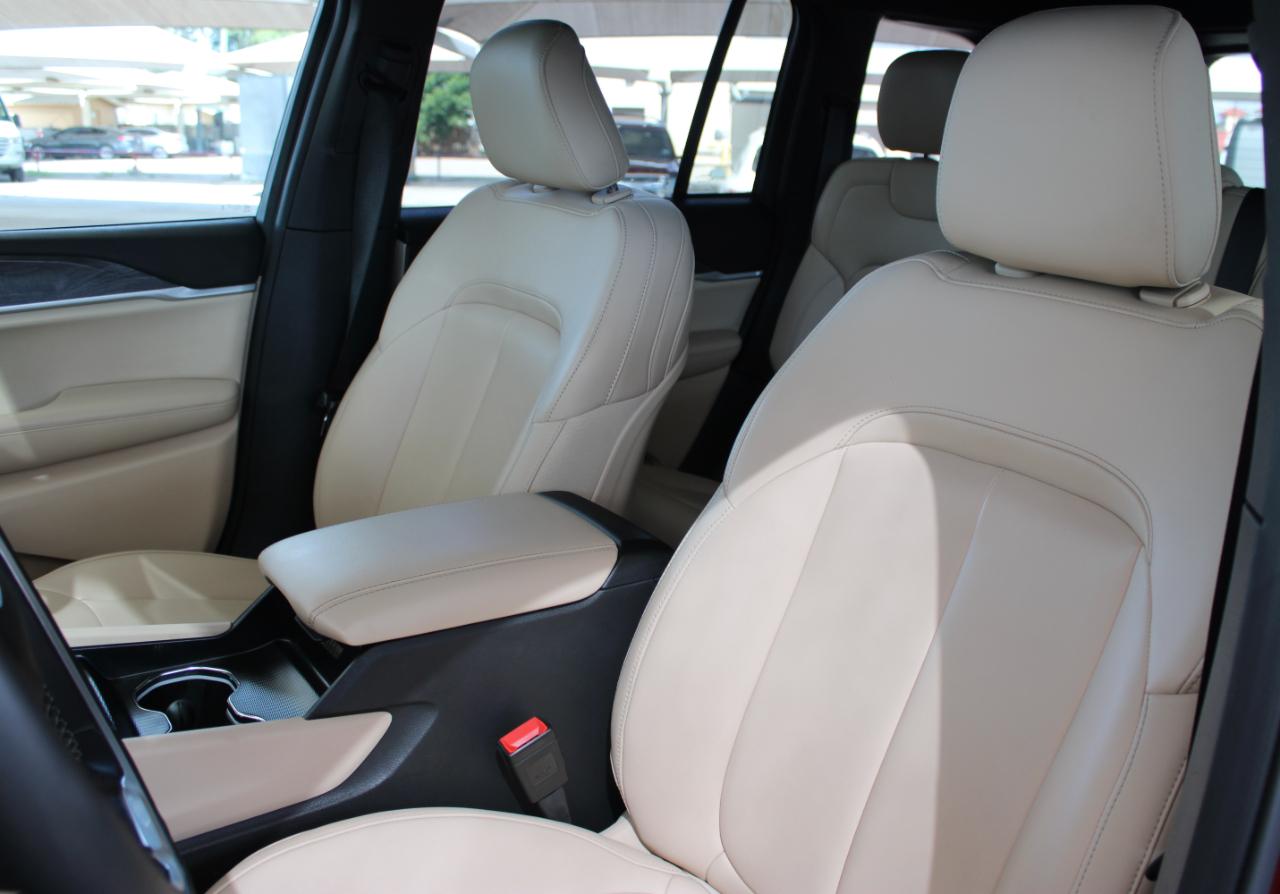 Jeep Grand Cherokee Limited 2WD 2025